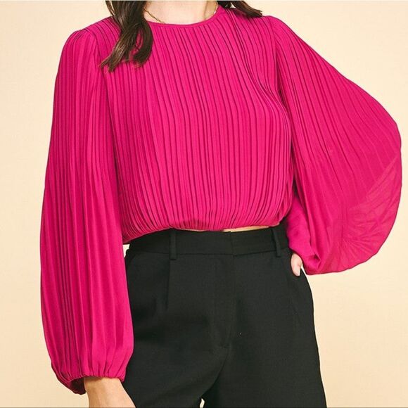 🎀Pinch Pleated Woven Top Pink Small/NWT - Picture 6 of 6